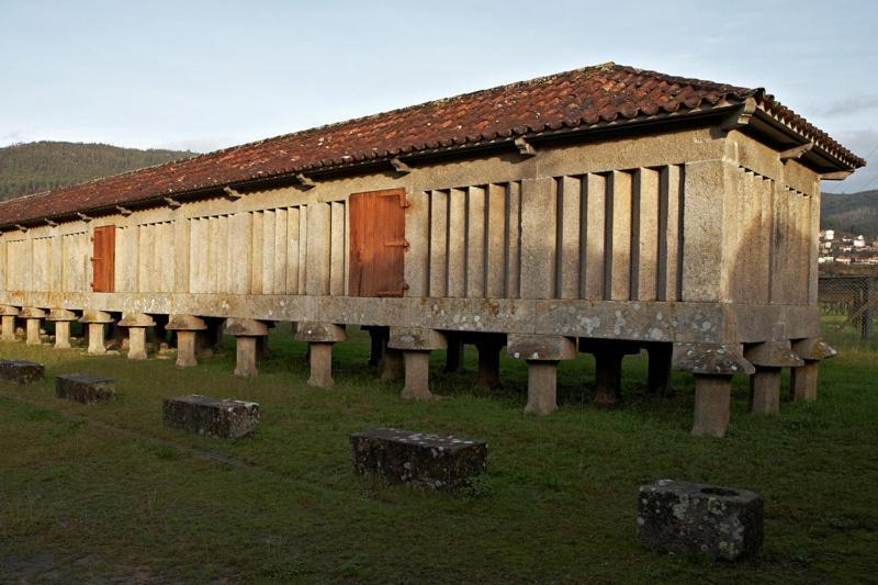 Hotel Hospederia Monasterio De Poio Exterior foto
