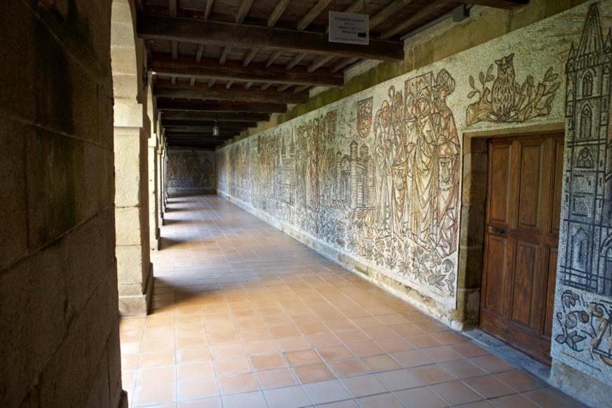 Hotel Hospederia Monasterio De Poio Exterior foto
